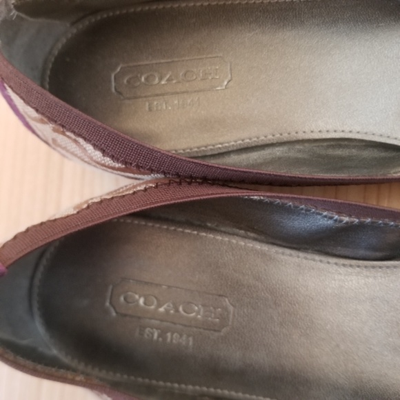 COACH signature flats - Picture 3 of 5